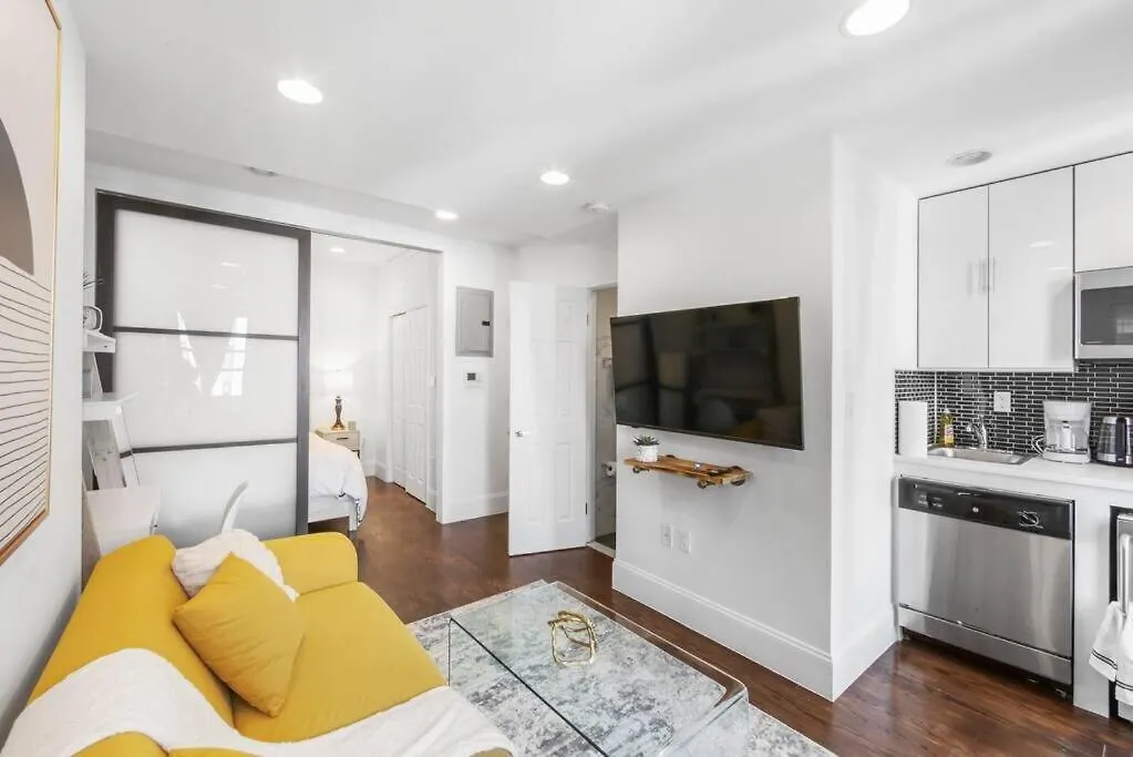 69-5B I Stylish Lower East Side 1Br Apt Brand New New York